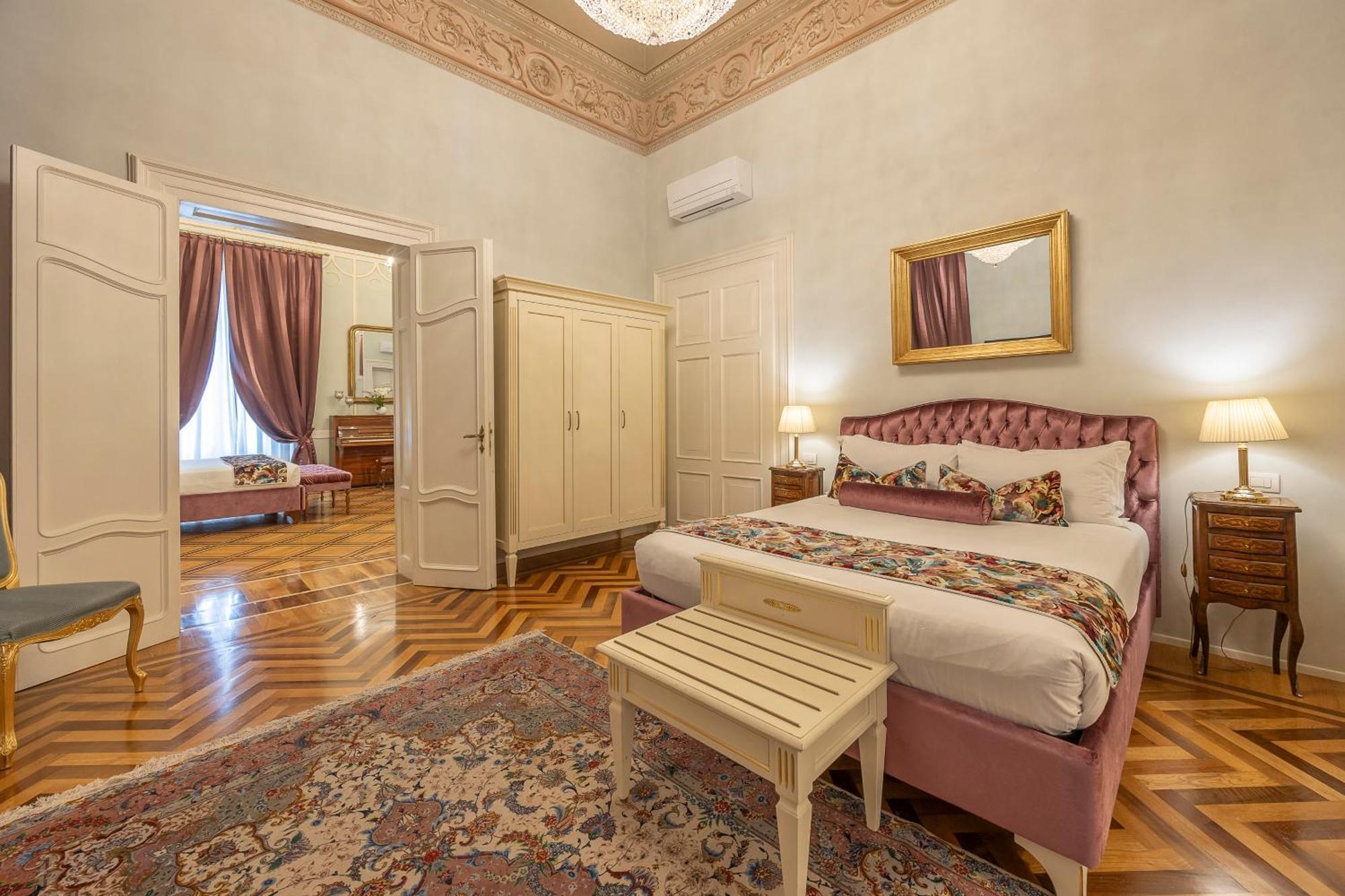 Palazzo Monga Boutique Guesthouse Werona Zewnętrze zdjęcie